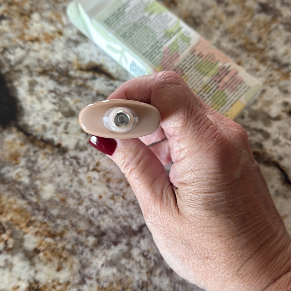 Clinique stay matte oil-free makeup - Picture 5 of 5